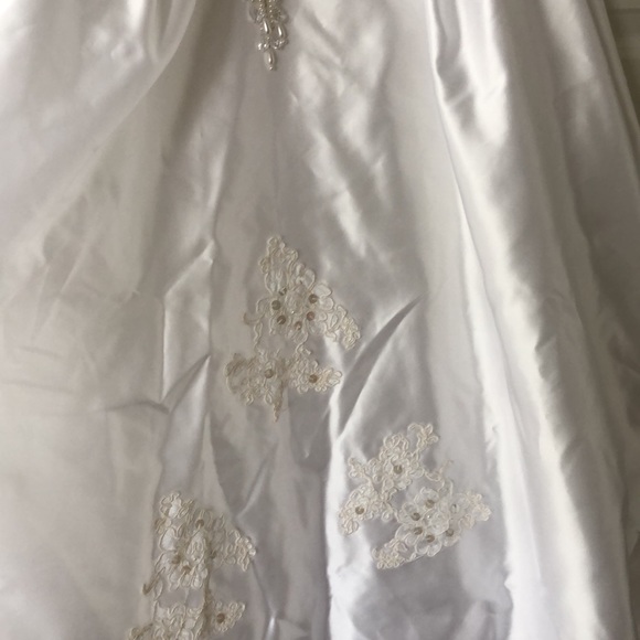 Vintage Wedding Dress - Picture 10 of 12